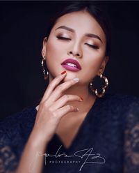 8 Merek Lipstik Lokal Milik Selebritis Indonesia 