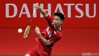 Ganda putra nomor satu dunia itu bisa bangkit di dua gim berikutnya. Mereka mampu menang dengan 21-14 dan 21-14.