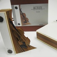 Post-it dari brand Omoshiroi Block ini pun berbeda dari memo kebanyakan karena hadir dengan bentuk beraneka ragam. Foto: Instagram Triad Inc