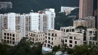 Potret mahalnya properti di Hong Kong tampak juga dari harga apartemen dengan pengembang Wheelock and Company yang dijual seharga HKD 1,16 miliar (Rp 1,9 triliun) per unitnya. Satu unit terdiri dari 4 kamar tidur.  (Foto: Dok. REUTERS/Bobby Yip)