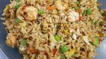 Hujan-hujan Enaknya Sarapan Nasi Goreng yang Bikin Hangat dan Kenyang