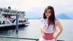 Foto: Liburannya Si Gamer Seksi dari Rusia