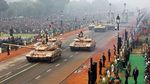 Parade Tank hingga Daredevil yang Disaksikan Jokowi di India