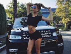 Alexis Ren, Dewi Perang Super Seksi di Final Fantasy XV