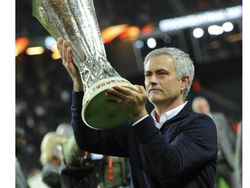 Deretan Meme Sambut Mourinho Latih MU Sampai 2020