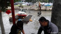 Pendangkalan memang terjadi di Sungai Ciliwung.