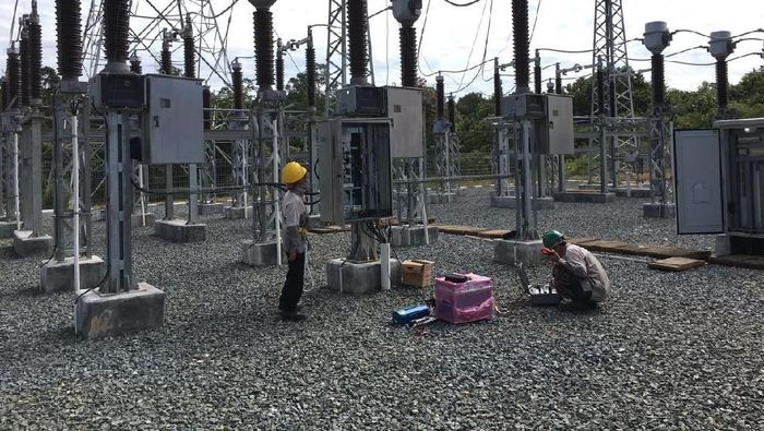 Foto: Jaringan listrik 150 kilo Volt (kV) Siantan-Tayan dan Gardu Induk (GI) 150 kV Tayan di Sanggau, Kalbar (Dok. PLN) Foto: Jaringan listrik 150 kilo Volt (kV) Siantan-Tayan dan Gardu Induk (GI) 150 kV Tayan di Sanggau, Kalbar (Dok. PLN)