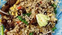 Racikan nasi goreng @antoniuswu21 ini memakai jamur kuping dan tauge. Cocok buat penyuka sayuran.Foto: Istimewa