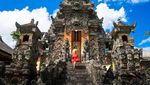 Foto: Shenaz Treasurywala, Artis Bollywood Cantik Suka Traveling
