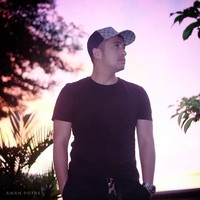 Irfan Hakim bergaya memakai topi baseball Gucci seharga US$ 350 atau sekitar Rp 4,7 juta. Foto: Dok. Instagram