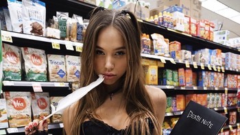 Alexis pernah mengungkapkan dalam sesi tanya jawab dengannya di chanel YouTube bahwa dia tidak pernah menuntut ilmu di sekolah pada umumnya. “Aku menjalani home schooling seumur hidupku,” katanya. Foto: Instagram