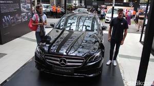 Kelebihan Mercedes-Benz New E 200 Rakitan Indonesia