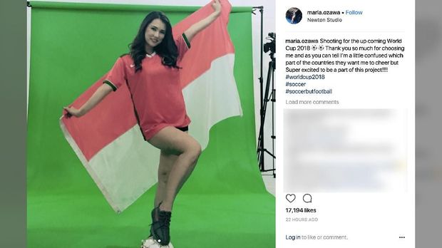 Miyabi menggunakan kostum Timnas Indonesia menjadi viral di media sosial.