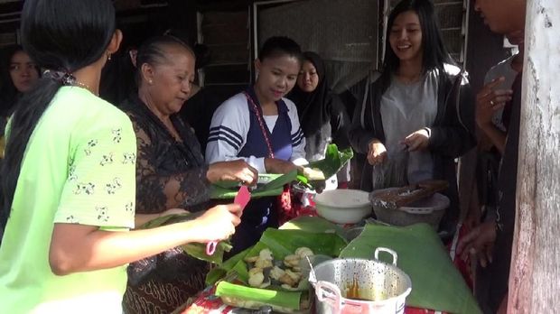 Salah satu stan yang menjajakan jajanan tradisional (