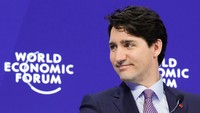 Kaos kaki yang mencuri perhatian itu dipakai PM Kanada, Justri Trudeau saat menghadiri World Economic Forum (WEF) di Davos, Swiss, Kamis (25/1/2018).