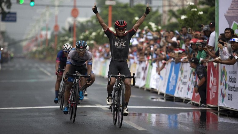 Jalur Protokol Jember Disterilkan untuk Tour de Indonesia Jalur Protokol Jember Disterilkan untuk Tour de Indonesia