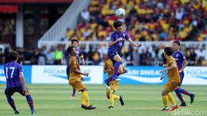 Foto: Bhayangkara Dipecundangi FC Tokyo di GBK