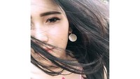 Ayu Ting Ting cantik banget ya di foto ini? Foto: Instagram Ayu Ting Ting
