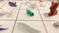 Karena ukurannya yang mungil, kadang origami tip ini suka luput dari penglihatan pelayan restoran saat membesihkan meja pengunjung. Foto: Istimewa/Yuki Tatsumi