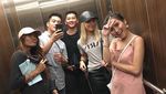 Yuk Intip Kebersamaan Ayu Ting Ting dan Boy William di Sydney