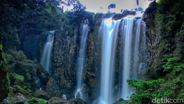 Air terjun di Maros