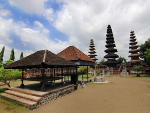 Prabowo Kampanye ke Mataram, Ini Destinasi Wisata Unggulannya