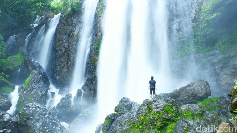 Air Terjun Lengang di Maros (Moehammad Bakrie/detikTravel) Air Terjun Lengang di Maros (Moehammad Bakrie/detikTravel)