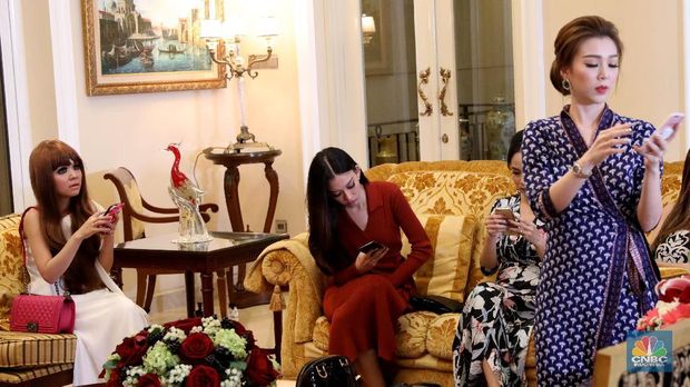 Seperti di Film, Begini Cara Crazy Rich Indonesian Foya-Foya 