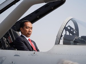 Jokowi akan Saksikan Super Blue Blood Moon Malam Ini