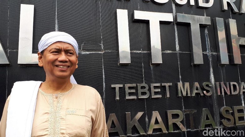 Kapitra Ampera akan Jelaskan Isu Jadi Caleg PDIP Hari Ini Kapitra Ampera akan Jelaskan Isu Jadi Caleg PDIP Hari Ini