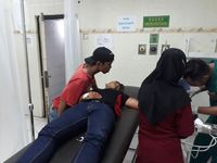 Korban dilarikan ke RS untuk mendapatkan perawatan atas lukanya