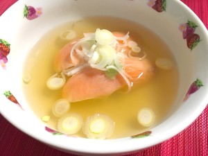 Yuk, Bikin Sup Sushi yang Lagi Ngetren di Jepang!