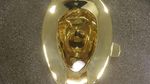 Foto: Toilet Emas 18 Karat Buat Donald Trump