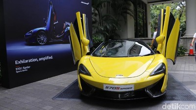 Mobil Sport New McLaren 570S Spider Sapa Indonesia