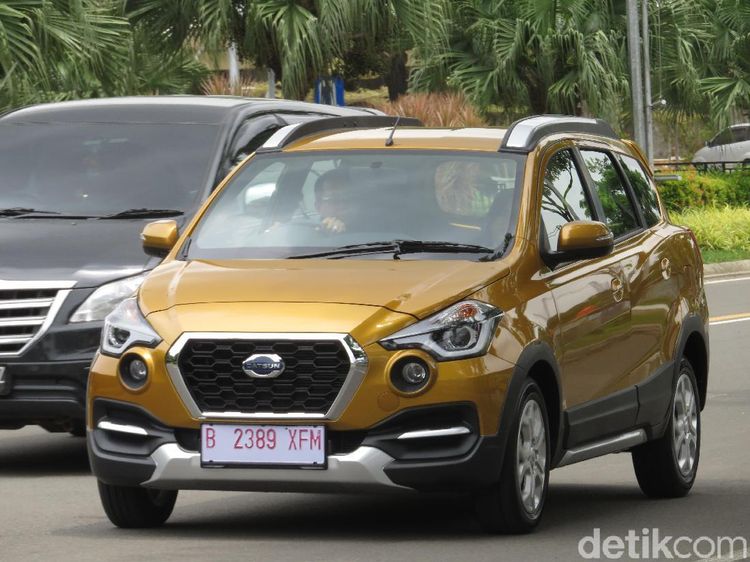 Konsumen Mulai Uji Datsun Cross