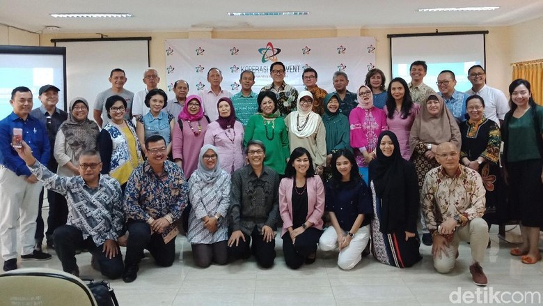 Alumni SMA Negeri 8 Jakarta Launching Koperasi SBN Alumni SMA Negeri 8 Jakarta Launching Koperasi SBN