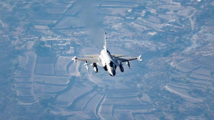 Pesawat tempur JF-17 yang dijajal Jokowi di Pakistan