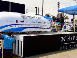 Elon Musk dan Megaproyek Ambisius Kereta Supercepat Hyperloop