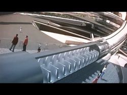 Elon Musk dan Megaproyek Ambisius Kereta Supercepat Hyperloop