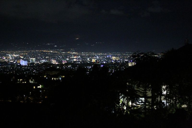  Foto  Tempat Terbaik Melihat Bandung di Malam  Hari 