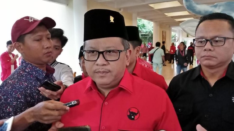 PDIP Tunggu Momentum Tepat untuk Umumkan Cawapres Jokowi PDIP Tunggu Momentum Tepat untuk Umumkan Cawapres Jokowi