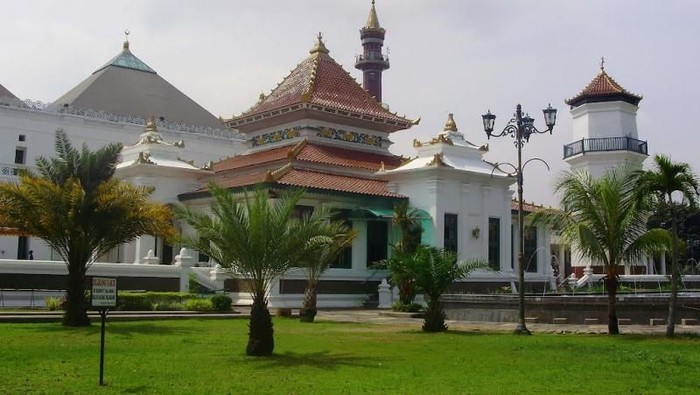 masjid agung palembang