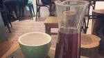 Asyiknya Ngopi dan Ngemil di Kafe Nuansa Biru Tosca Ini