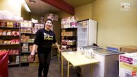 Hanya Ada Satu Meja, Restoran Indonesia Ini Jadi yang Terkecil di New York