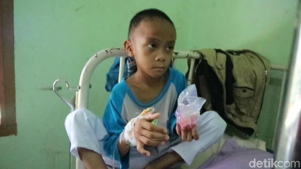 Alami Gizi Buruk, Bocah 9 Tahun di Babel Hanya Berbobot 15 Kg