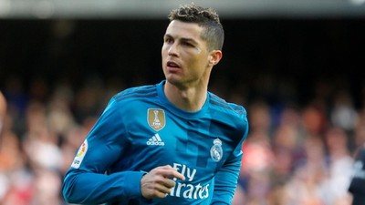 Foto: Ada Bekas Luka, Cristiano Ronaldo Tetap Tampan Tidak Ya?