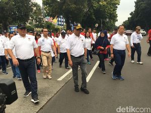 Budi Karya Cek Terminal Pulogebang dan Pelabuhan Tanjung Priok