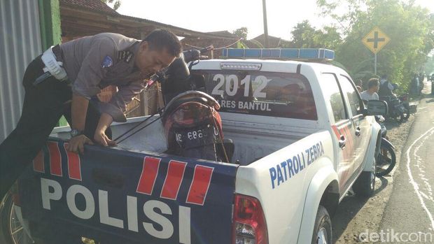 Kecelakaan Tunggal, Warga Kulon Progo Tewas Tercebur Parit di Bantul
