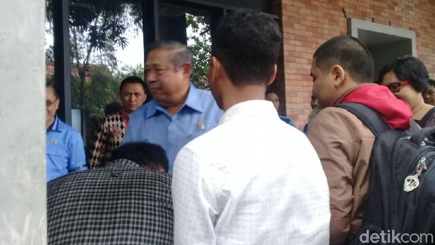 Jelang Verifikasi Faktual KPU,  SBY-AHY Tiba di Kantor DPP Demokrat