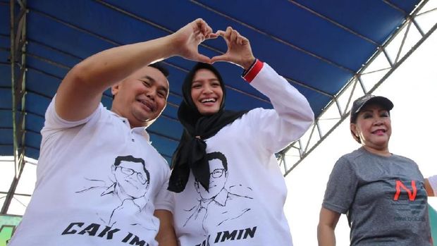 Bersama Gubernur Kalteng, Cak Imin Ramaikan Jalan Sehat Relawan